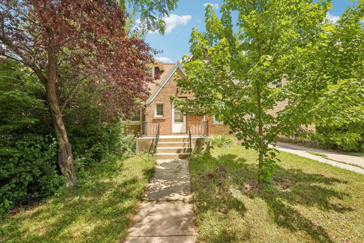 6730 N 58th STREET, Milwaukee, WI 53223 - #1