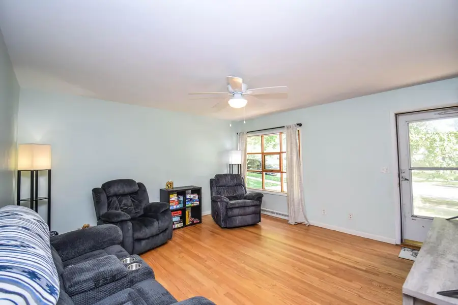 420 Richard STREET, Waukesha, WI 53189 - #3