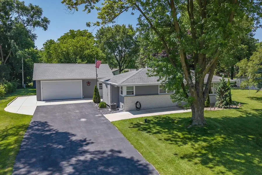 n53w23801 Northview DRIVE, Sussex, WI 53089 - #2