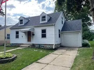 5315 W Arizona STREET, Milwaukee, WI 53219