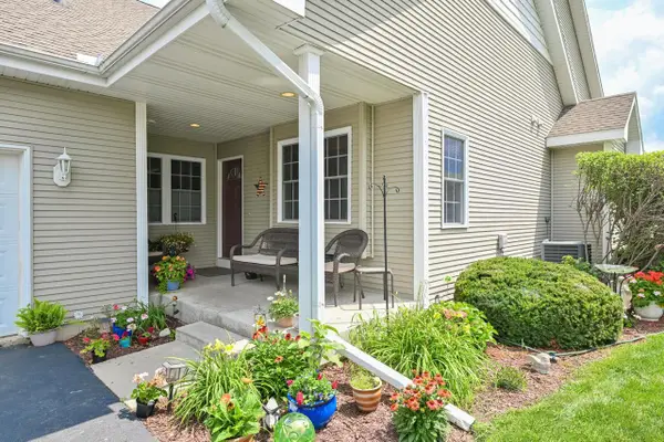635 Darcy LANE #24, Whitewater, WI 53190