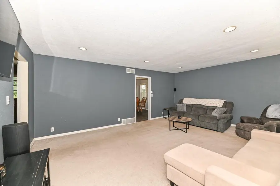 S64W18606 Topaz DRIVE, Muskego, WI 53150 - #3