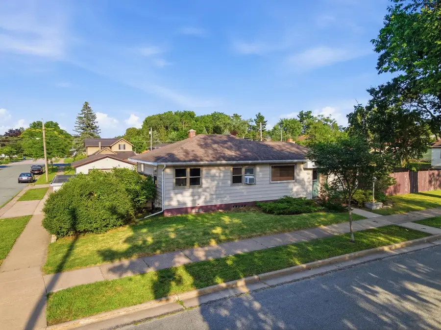 503 8th AVENUE S, Onalaska, WI 54650 - #2