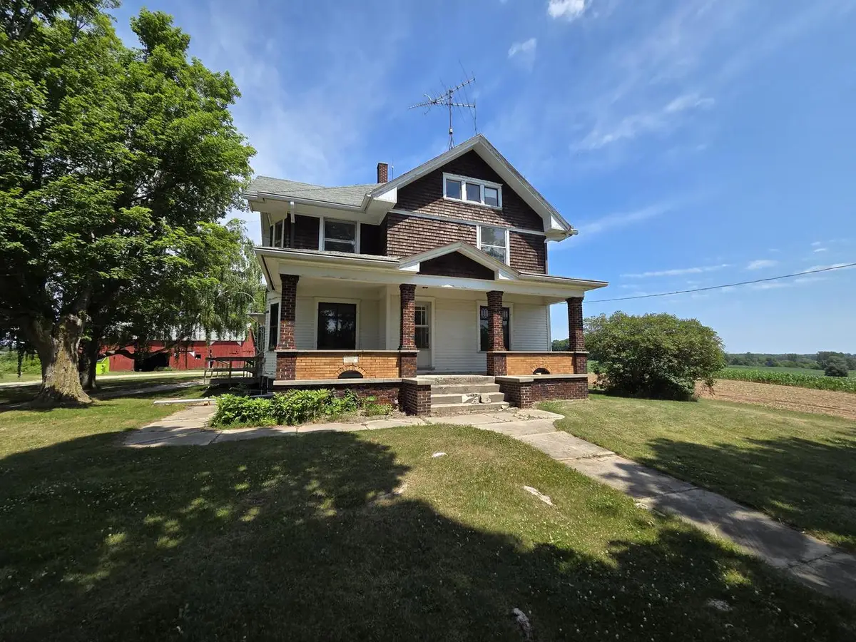 W2358 Orchard ROAD, Cleveland, WI 53015 - #1