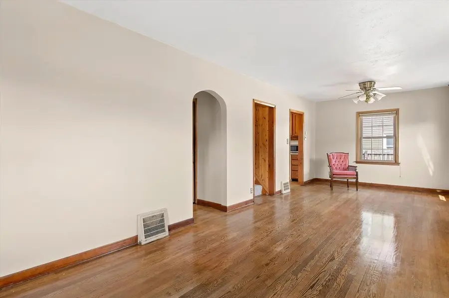 N84W16278 Donald AVENUE, Menomonee Falls, WI 53051 - #3