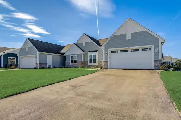1356 Prairie Creek CIRCLE #26C, Oconomowoc, WI 53066 - #1