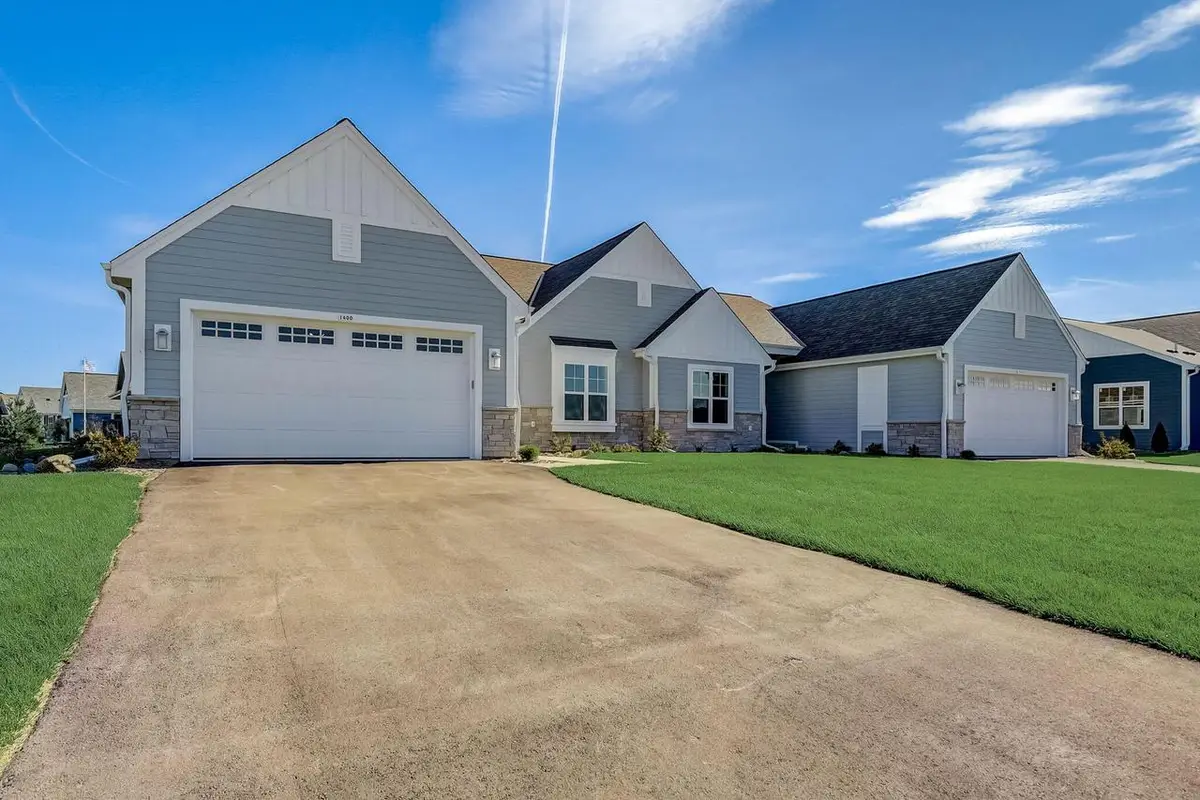 1358 Prairie Creek CIRCLE #25C, Oconomowoc, WI 53066 - #1