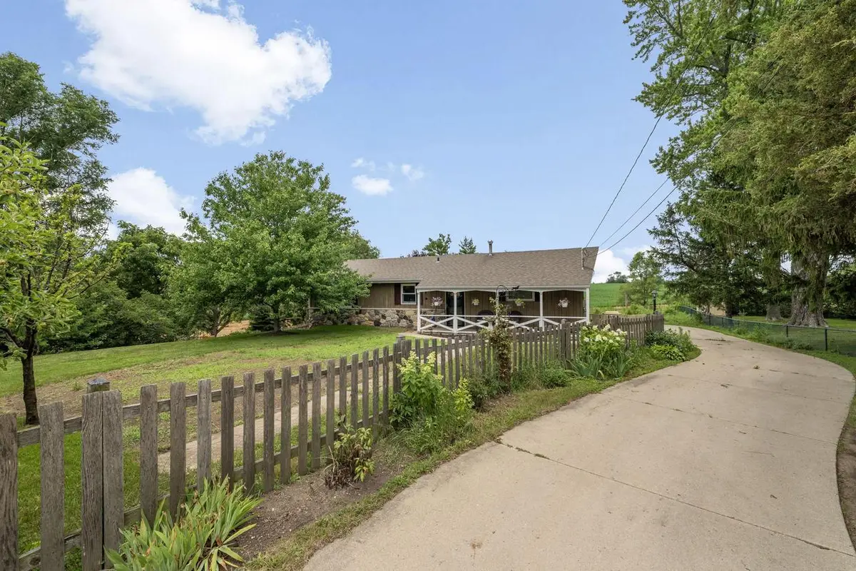 742 W Main STREET, Twin Lakes, WI 53181 - #1