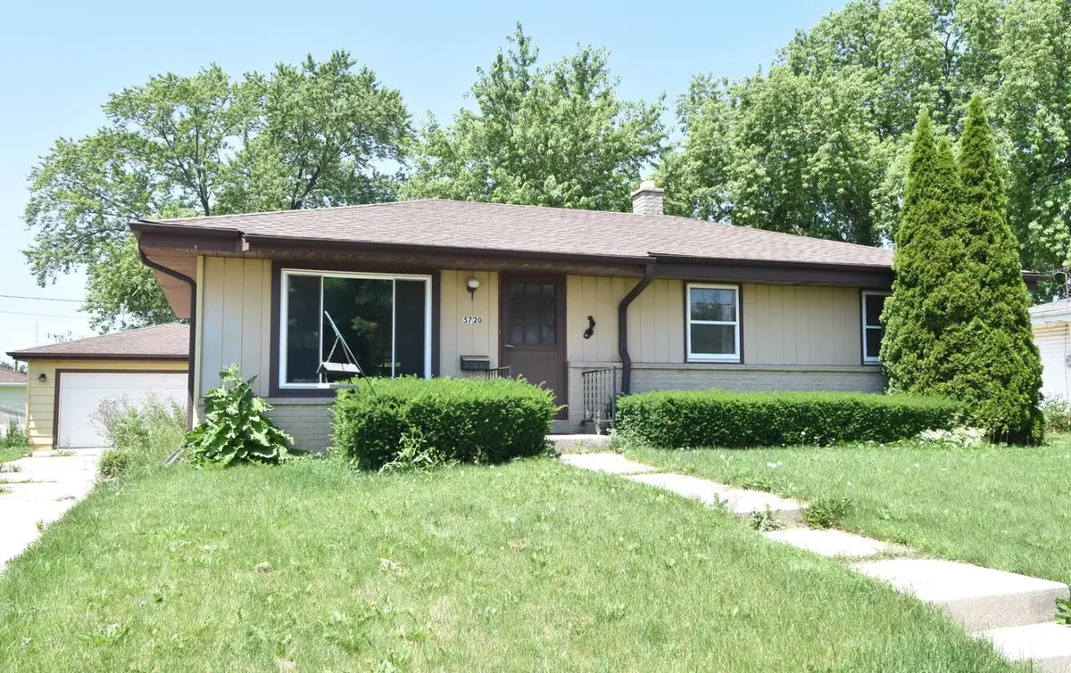 5720 49th AVENUE, Kenosha, WI 53144 - #1