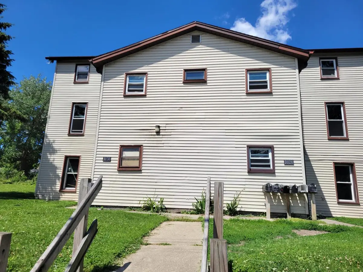 1028 S Memorial DRIVE, Racine, WI 53403 - #1