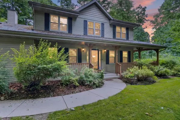 N1933 Alicia COURT, Oostburg, WI 53070