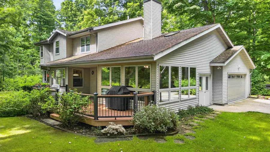 N1933 Alicia COURT, Oostburg, WI 53070 - #3