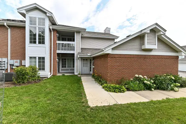 9111 Westlake DRIVE, Greendale, WI 53129