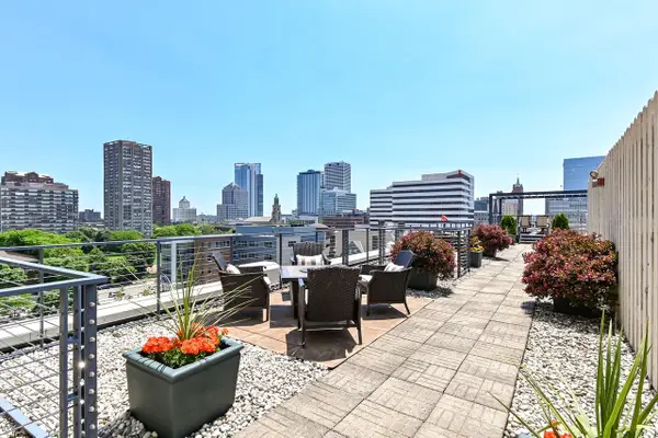 270 E Highland AVENUE #812, Milwaukee, WI 53202