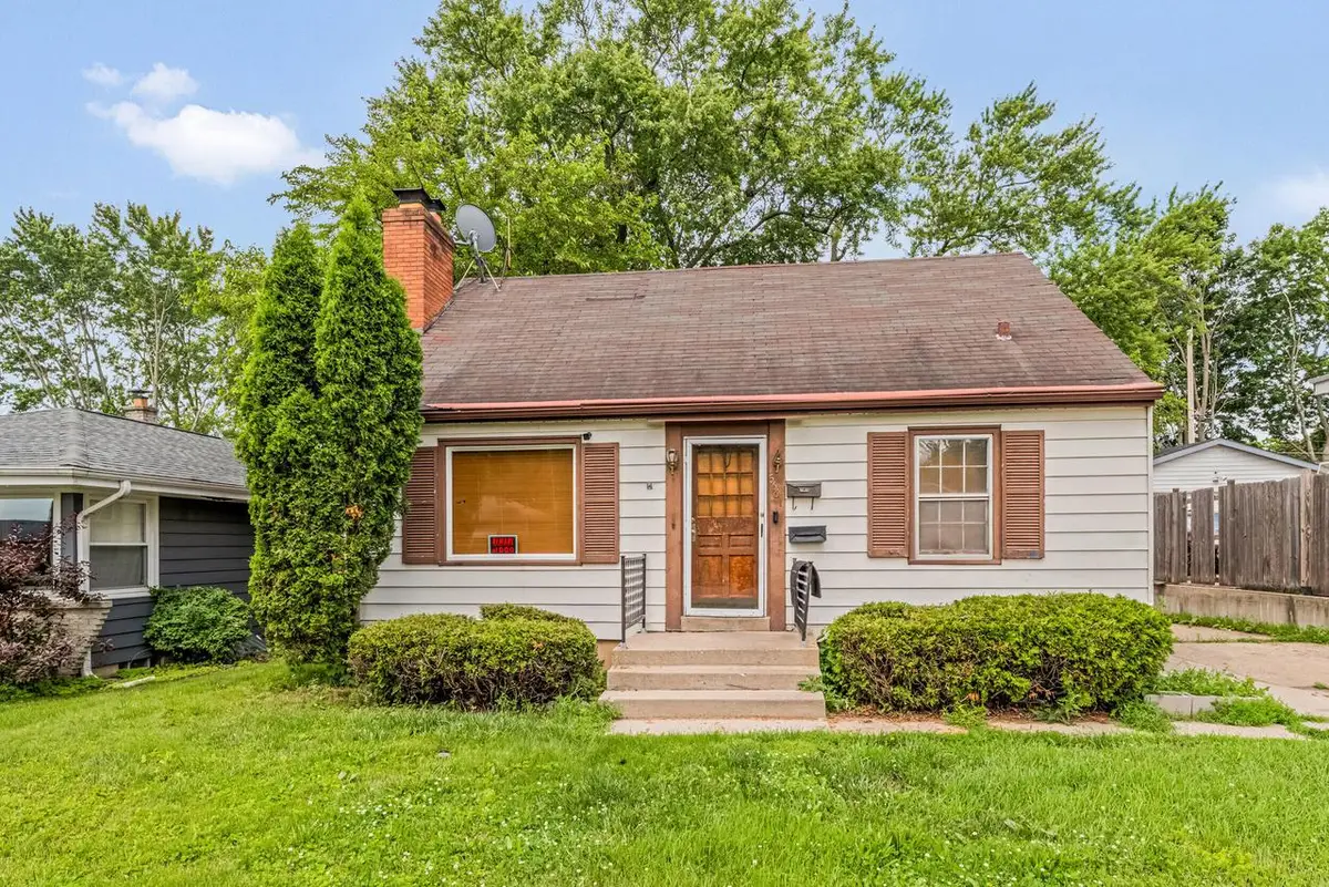 5661 N 73rd STREET, Milwaukee, WI 53218 - #1