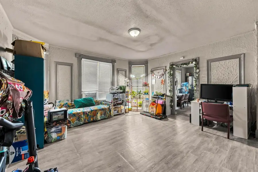 117 E Chambers STREET #117A, Milwaukee, WI 53212 - #3