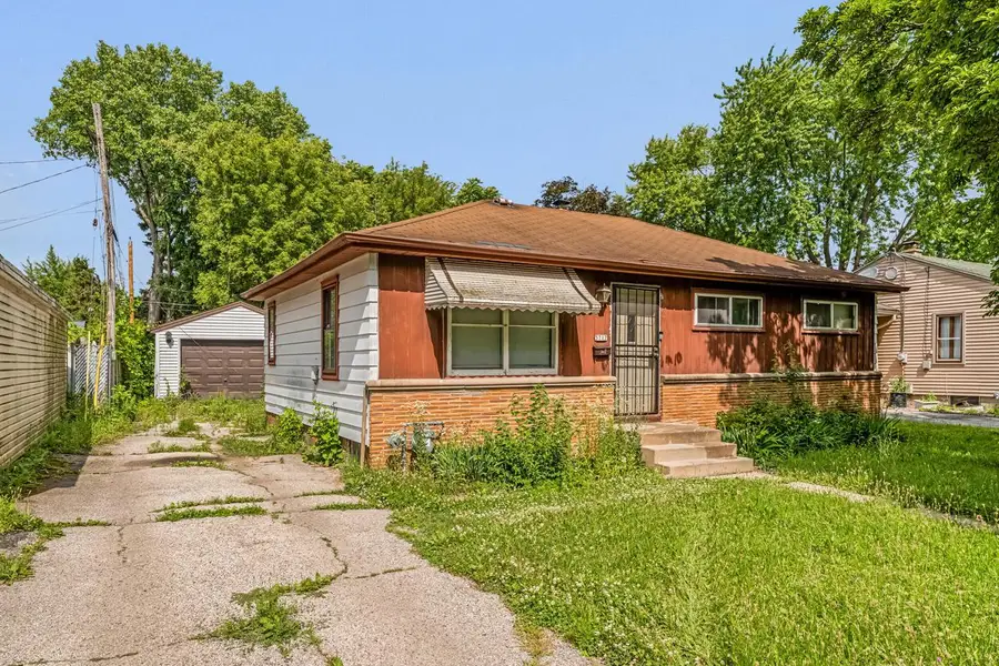 5717 N 62nd STREET, Milwaukee, WI 53218 - #3