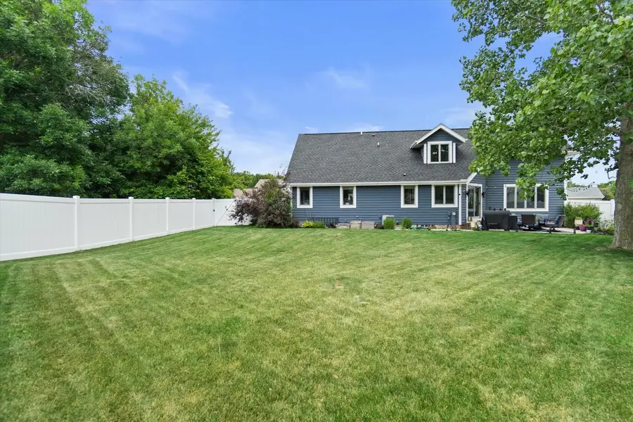 4450 W Central AVENUE, Franklin, WI 53132 - #2