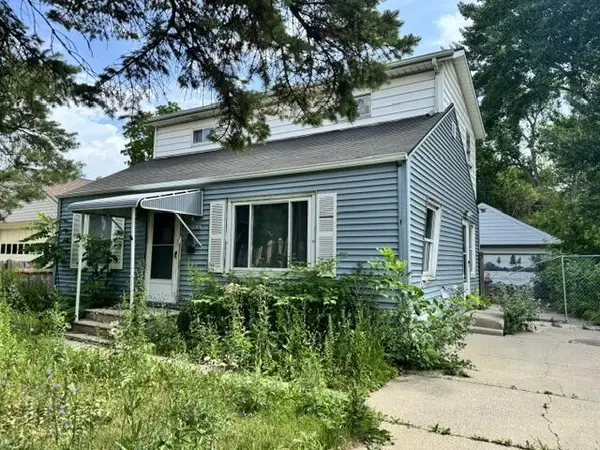 5026 N 60th STREET, Milwaukee, WI 53218