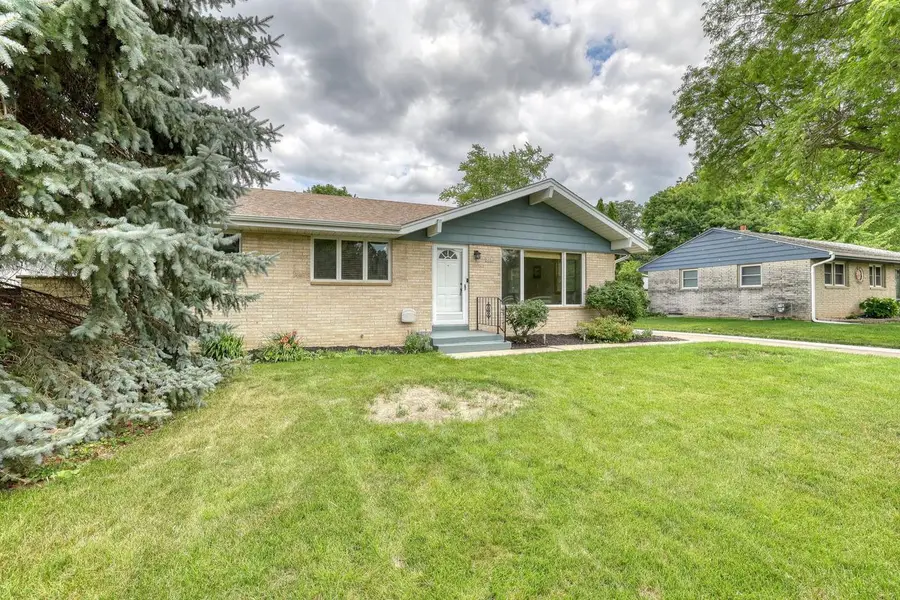8486 N 51st STREET, Milwaukee, WI 53223 - #2