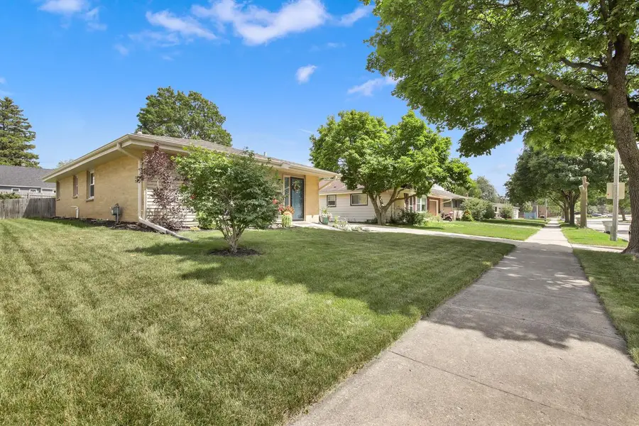 3832 S 93rd STREET, Milwaukee, WI 53228 - #3