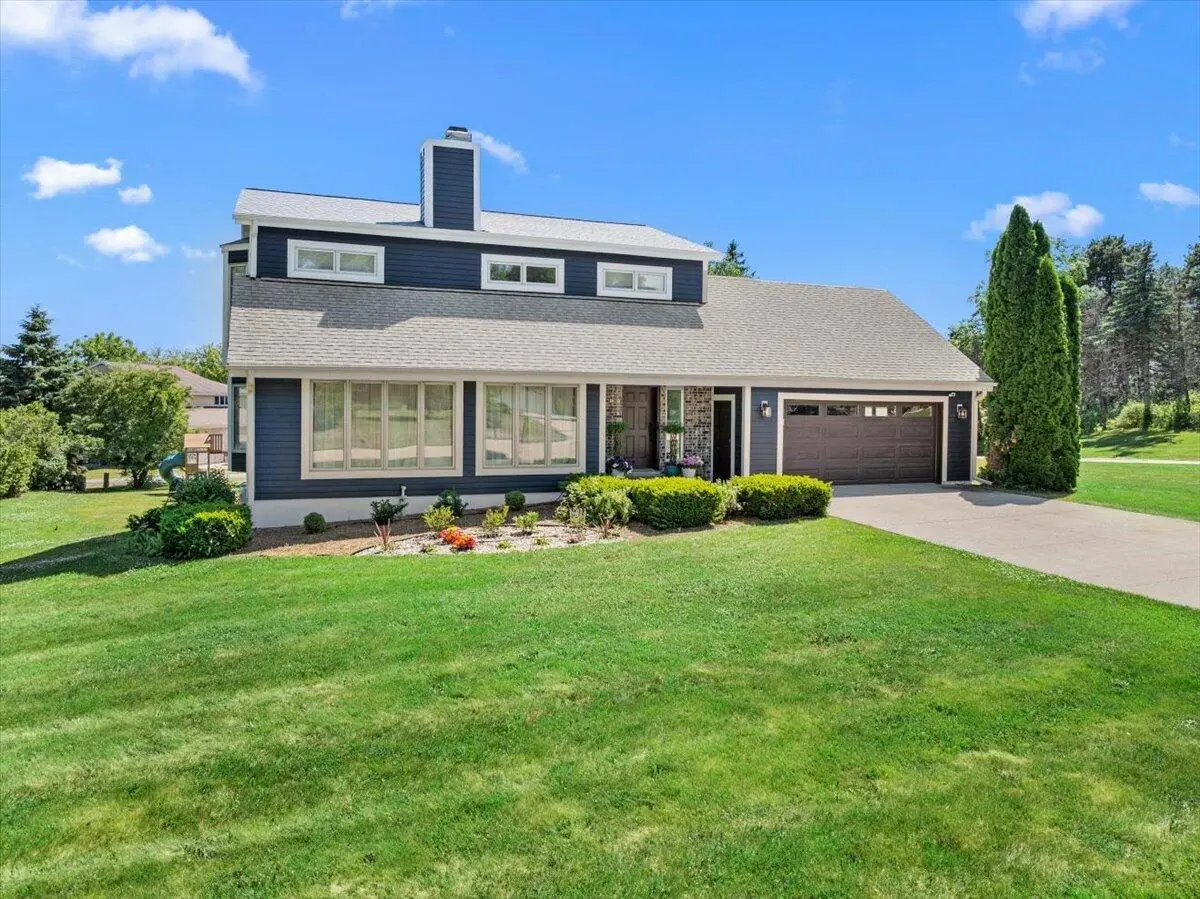 16865 Eldorado DRIVE, Brookfield, WI 53005 - #1