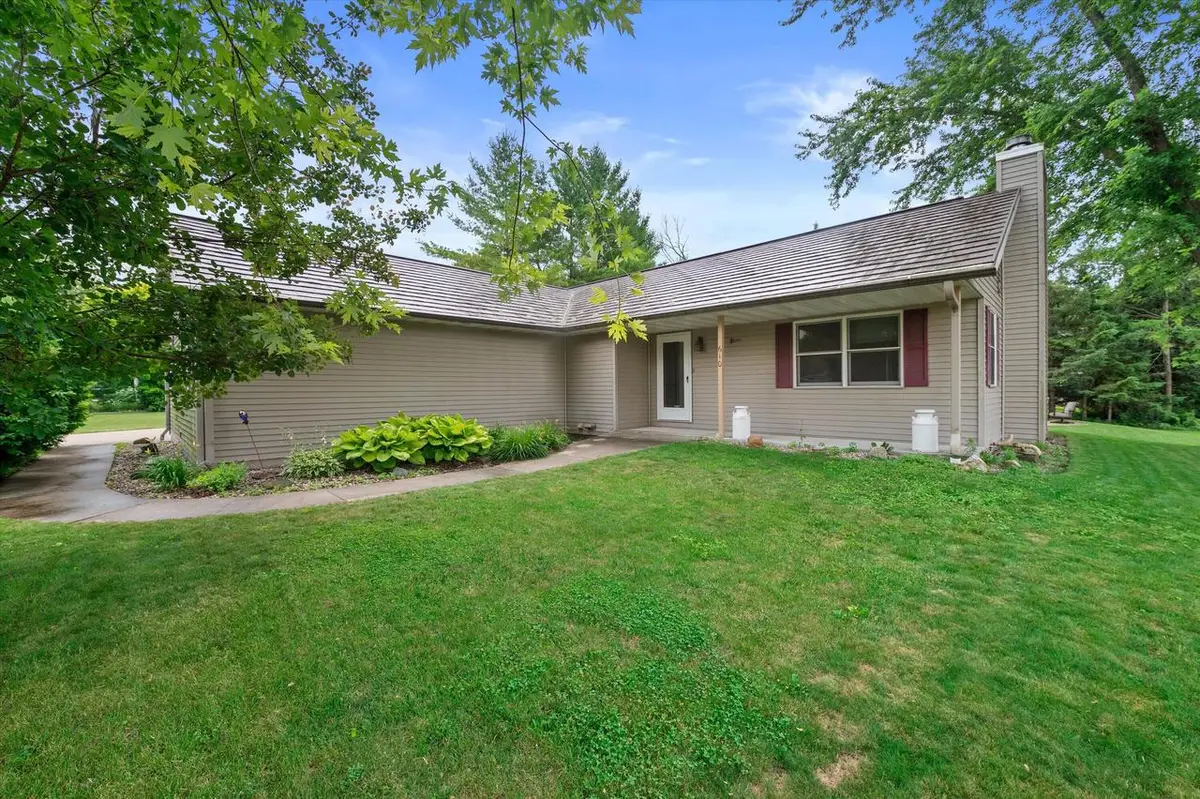 610 Green Bay DRIVE, Mayville, WI 53050 - #1