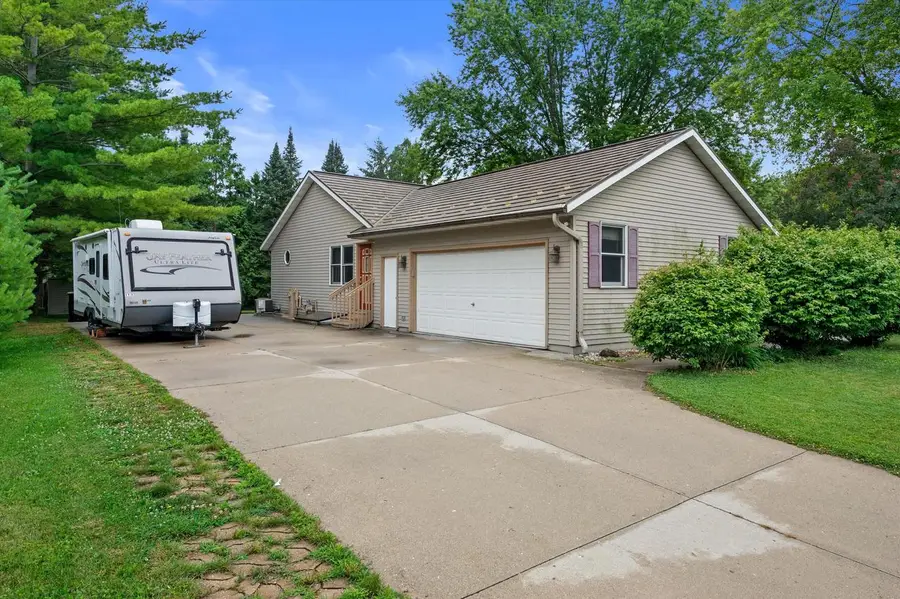 610 Green Bay DRIVE, Mayville, WI 53050 - #2