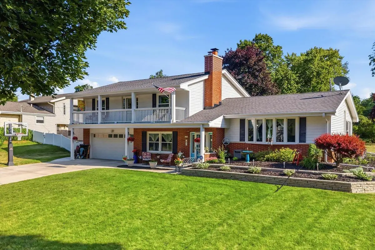 2789 N Mayfair COURT, Wauwatosa, WI 53222 - #1