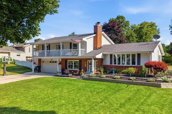 2789 N Mayfair COURT, Wauwatosa, WI 53222