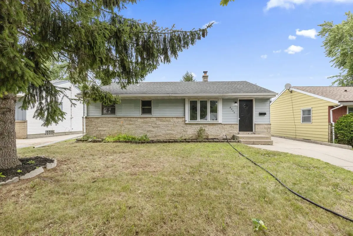 8030 W Colfax COURT, Milwaukee, WI 53218 - #1