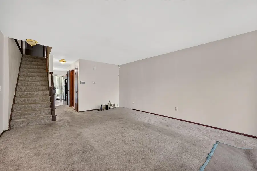 6218 W Port AVENUE, Milwaukee, WI 53223 - #2