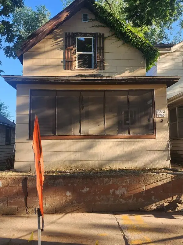 1710 Market STREET #1712, La Crosse, WI 54601