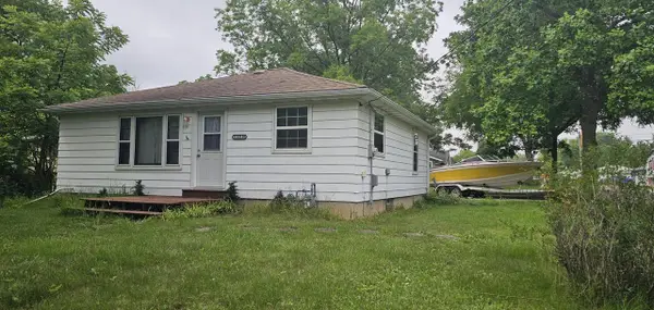 11102 82nd STREET, Pleasant Prairie, WI 53158