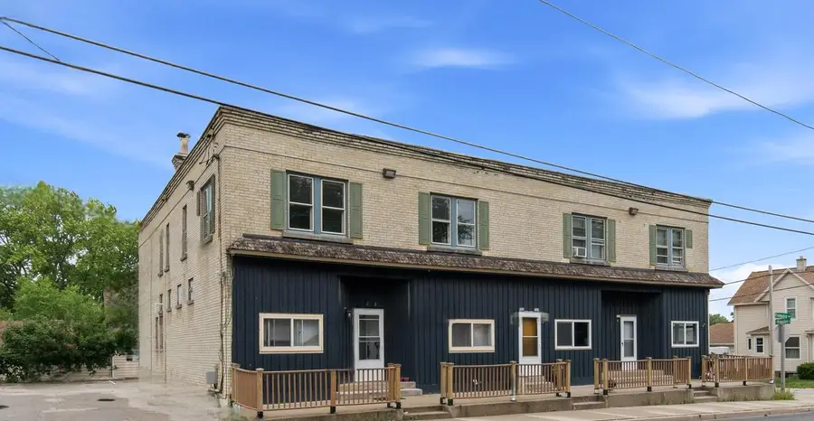 323 Fredonia AVENUE, Fredonia, WI 53021 - #2