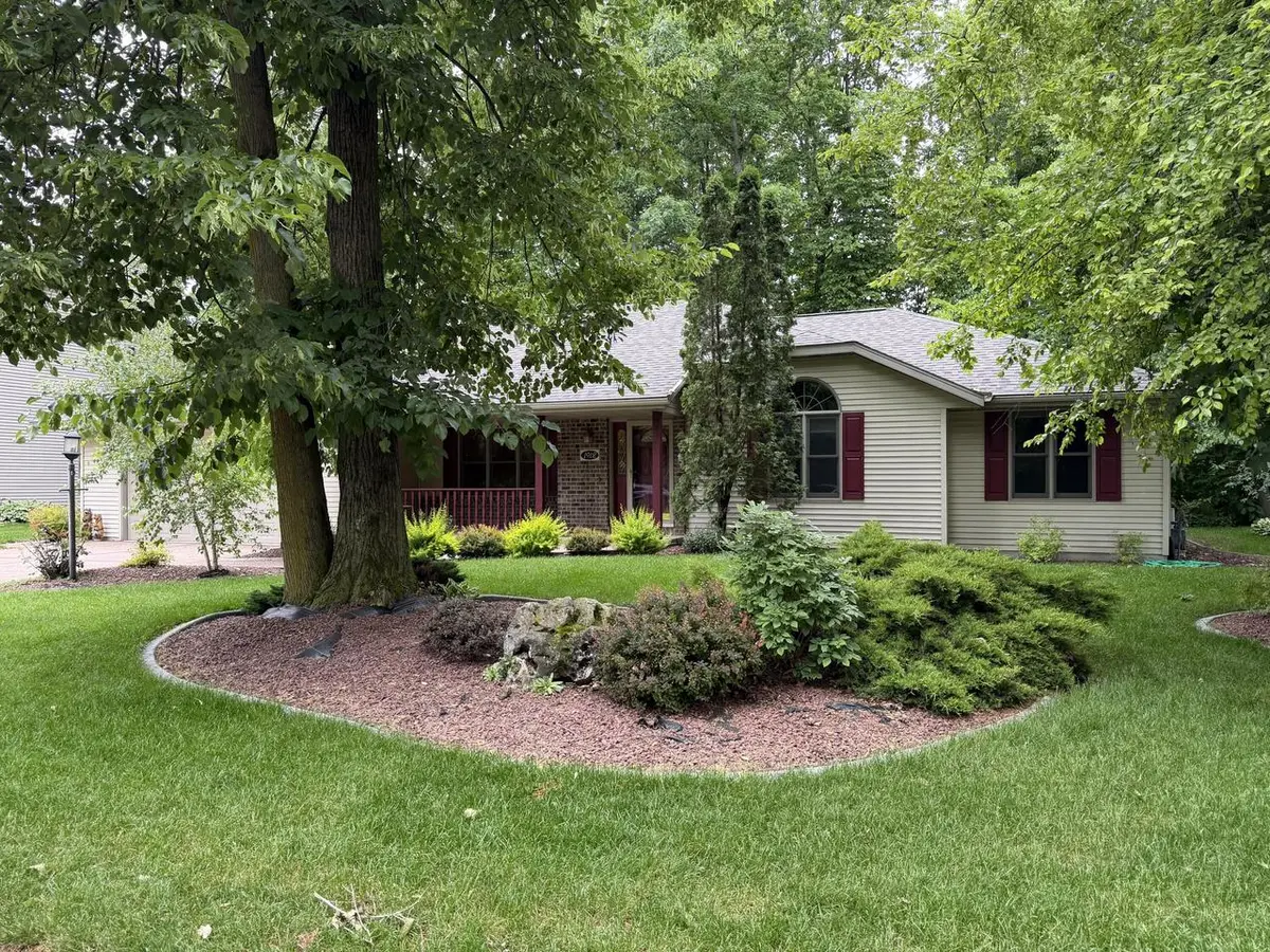 1912 Mapletree ROAD, Howards Grove, WI 53083 - #1