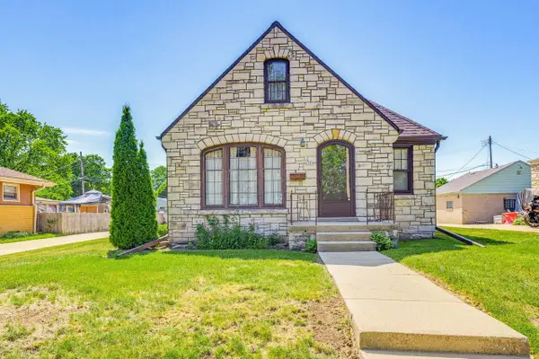 4359 N 82nd STREET, Milwaukee, WI 53222