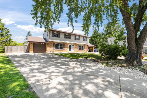 W157N11054 Tinkers COURT, Germantown, WI 53022