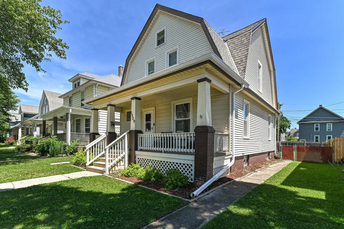 1529 Flett AVENUE, Racine, WI 53405 - #1