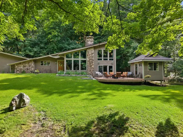 3041 Kettle Moraine ROAD, Hartford, WI 53027