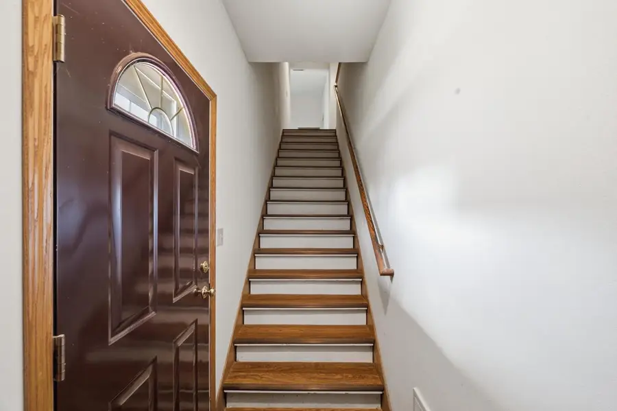 6105 S Creekside DRIVE ##7, Cudahy, WI 53110 - #2