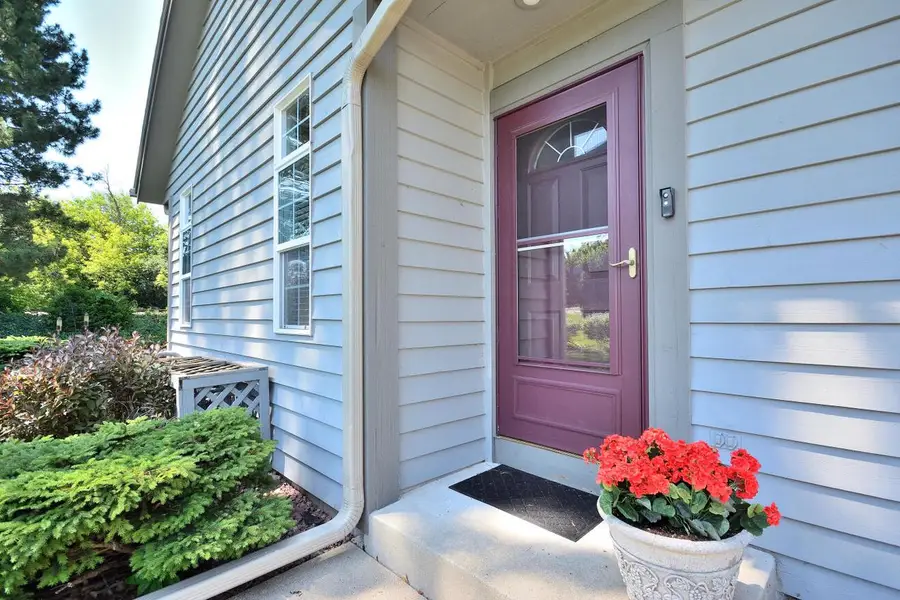 W232N3011 Emerald LANE #A, Pewaukee, WI 53072 - #3