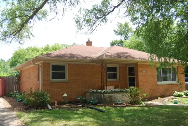 4456 N 107th STREET, Wauwatosa, WI 53225