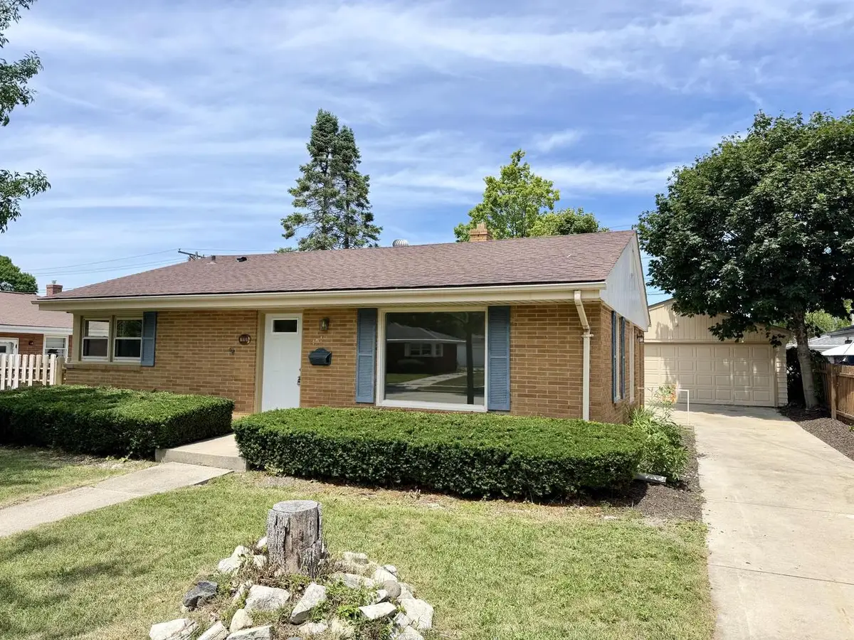 1010 Shorecrest DRIVE, Racine, WI 53402 - #1