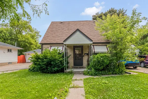 5016 N 49th STREET, Milwaukee, WI 53218