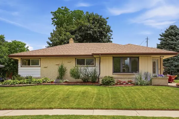 5782 S New York AVENUE, Cudahy, WI 53110