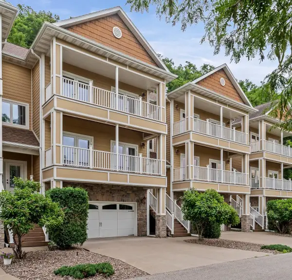 1312 Sunset COURT, La Crosse, WI 54601