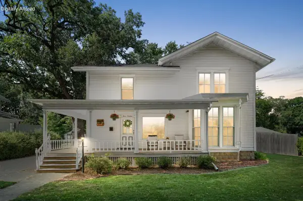 319 E Lake STREET, Lake Mills, WI 53551