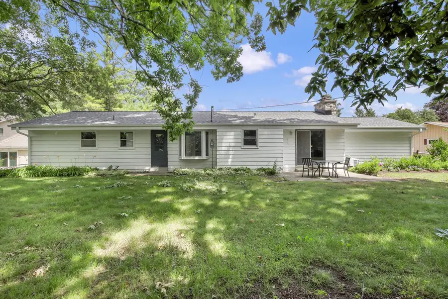 17755 Senlac LANE, Brookfield, WI 53045 - #3