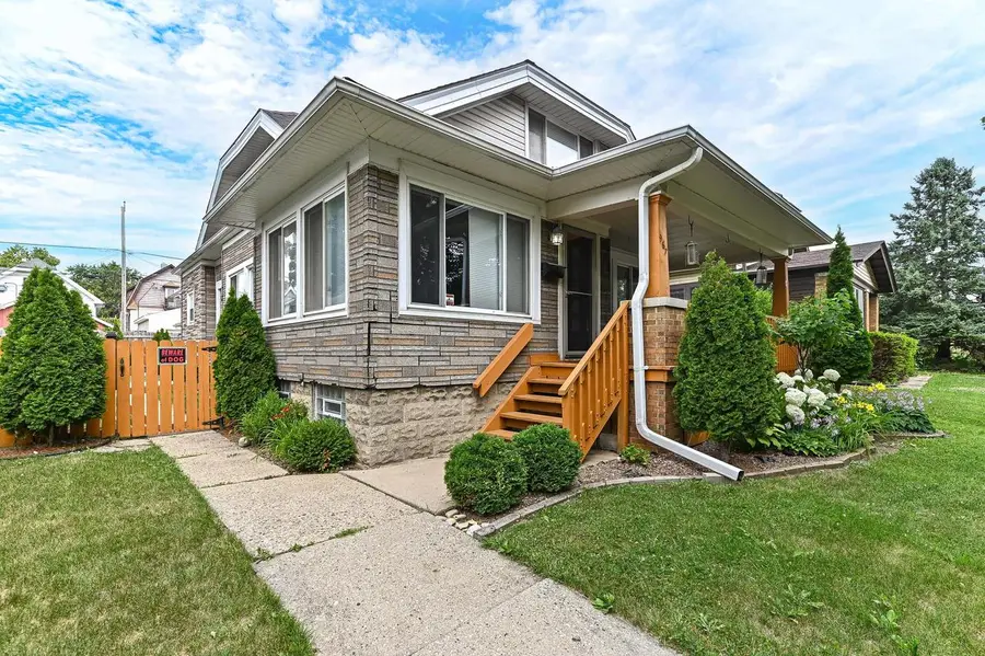 967 S 56th STREET, Milwaukee, WI 53214 - #3